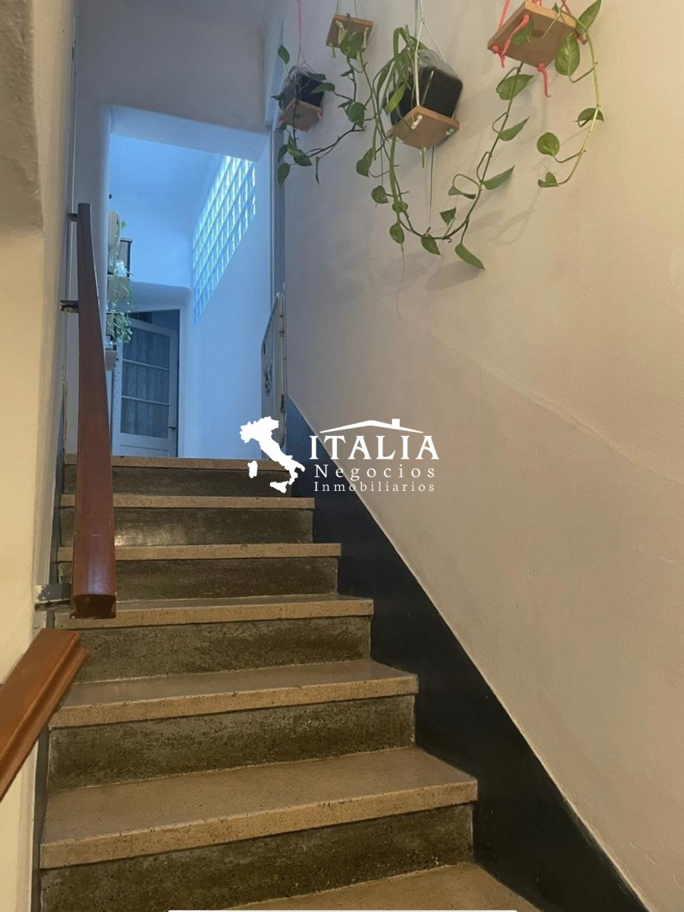 13FD8F35-6628-4A3A-B769-D19E62626DF8