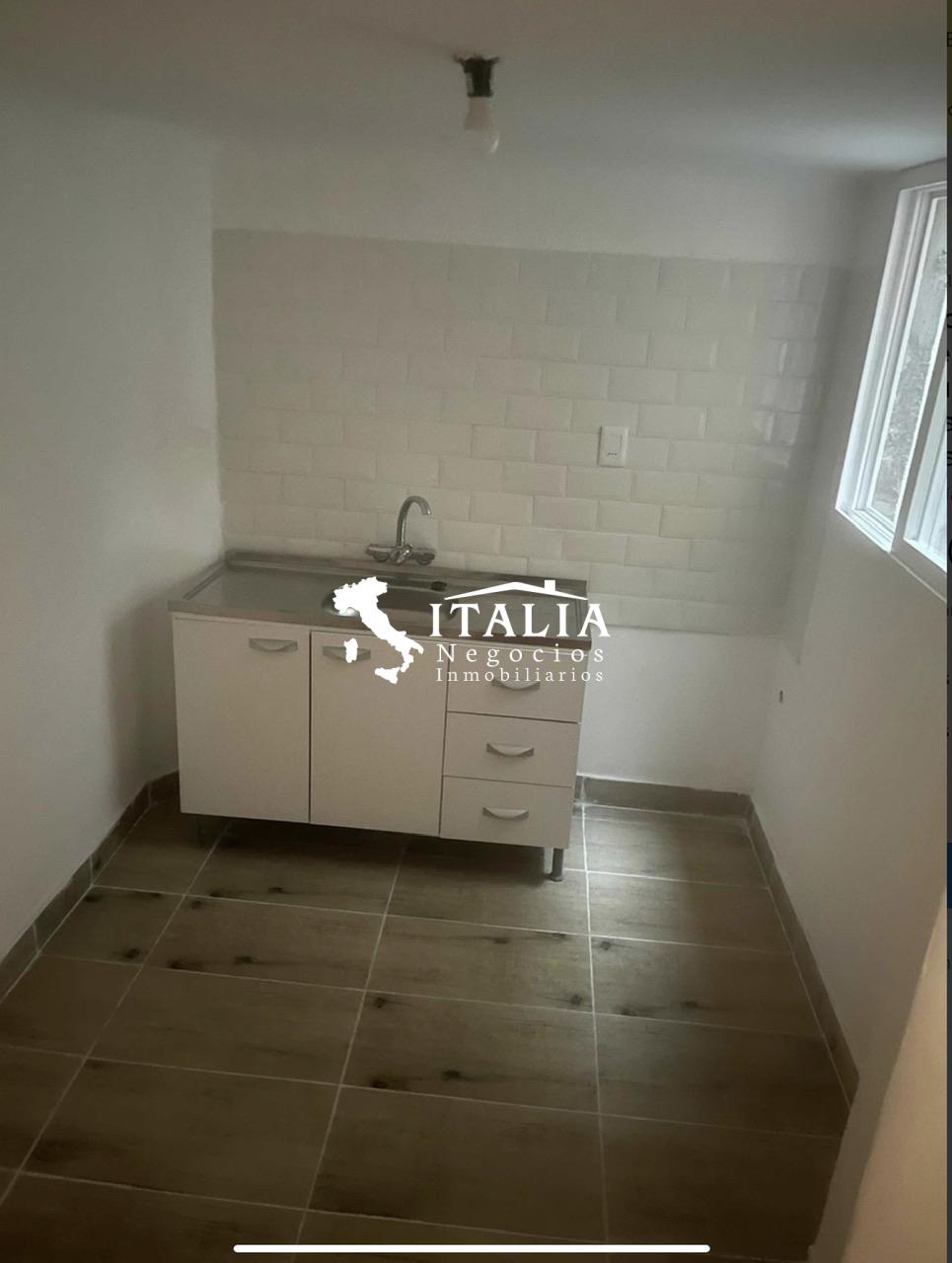 450A4B0C-6CBB-4DB5-8652-5FFD24D7445E